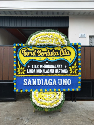 Papan Bunga Duka di Batu Walenrang